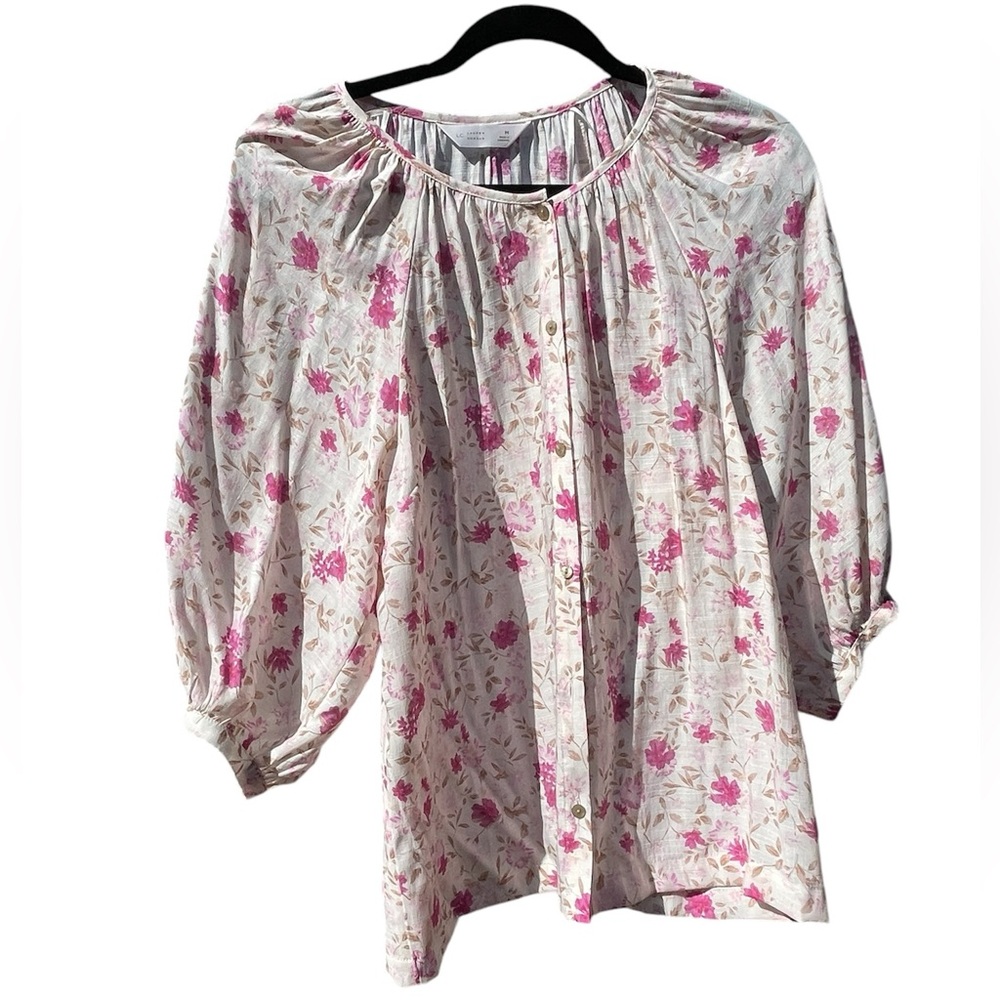 Floral Lauren Conrad flowy top